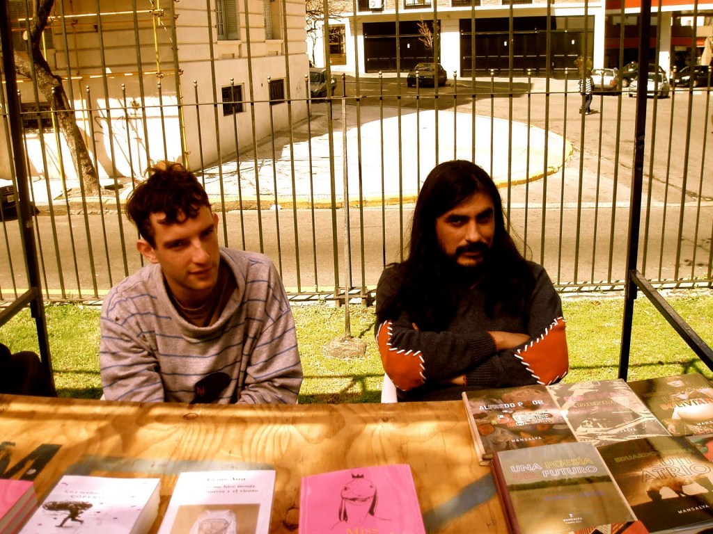 De jóvenes entusiastas a editores profesionales: Caja Negra, Blatt & Ríos y Caleta Olivia festejan sus&nbsp;aniversarios